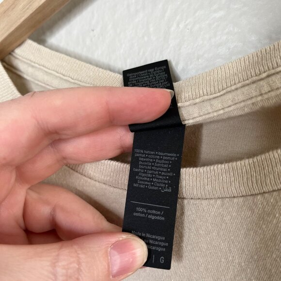 Karma Is A Cat Swiftie Graphic T-Shirt Size Large - Picture 4 of 6